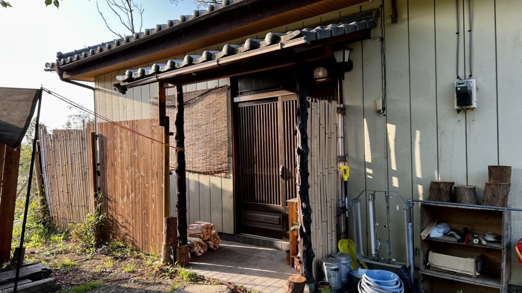 キャンプベース安中榛名の管理棟